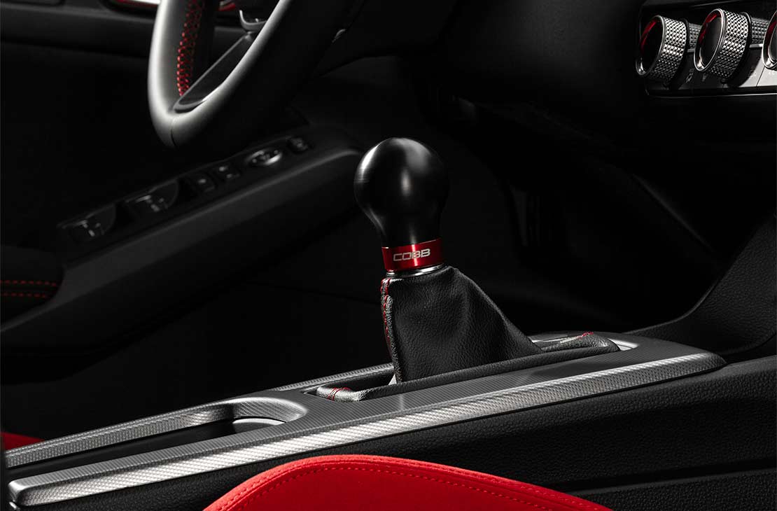 Honda Short Weighted COBB Knob Civic Type R (FL5) / Civic Si (FE1) / Acura Integra Type S (DE5)